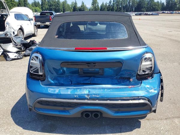 2022 MINI COOPER