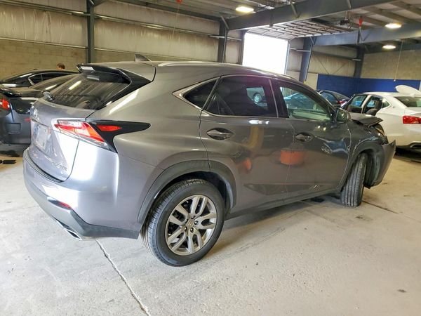 2015 LEXUS NX 200t Luxury