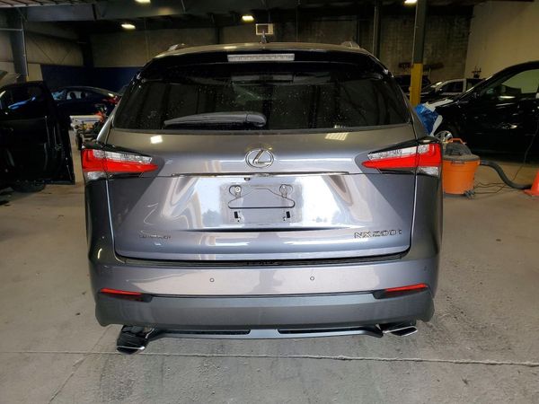 2015 LEXUS NX 200t Luxury