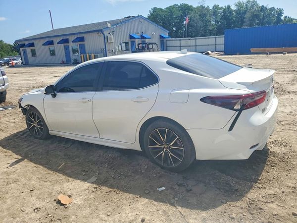 2021 TOYOTA CAMRY