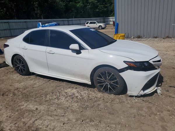 2021 TOYOTA CAMRY