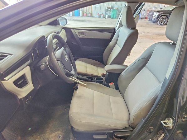 2015 TOYOTA COROLLA