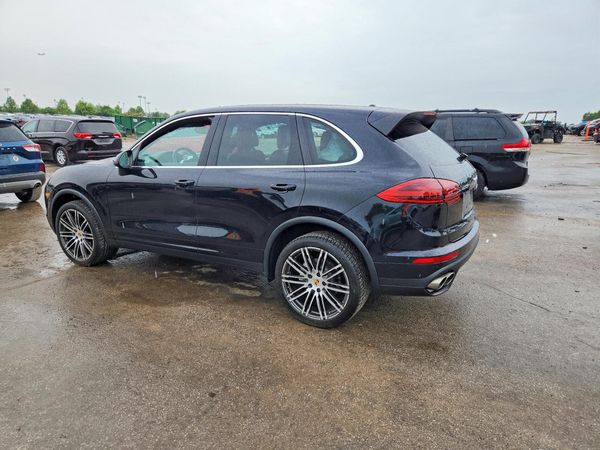 2017 PORSCHE CAYENNE