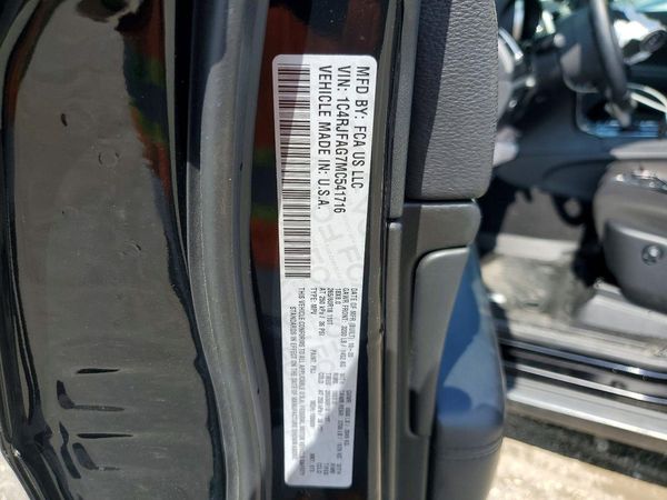 2021 JEEP GRAND CHEROKEE Laredo