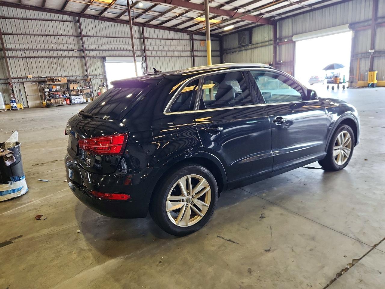2018 AUDI Q3