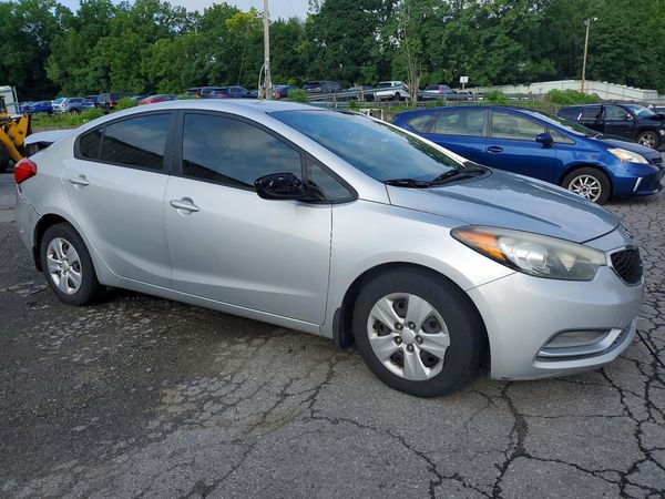 2015 KIA FORTE GL(Middle-low grade)
