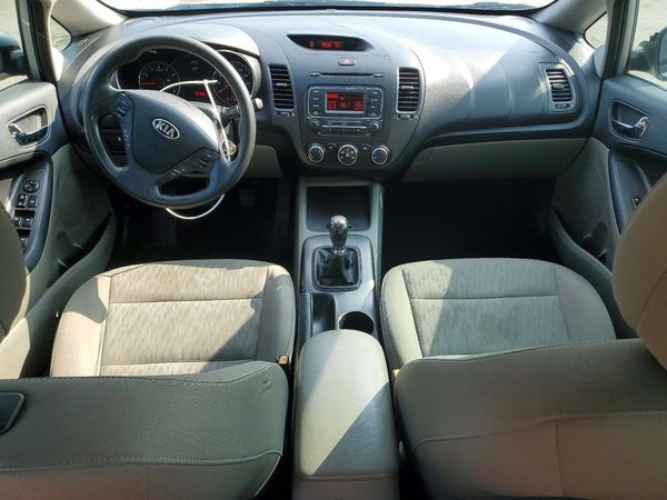 2015 KIA FORTE GL(Middle-low grade)