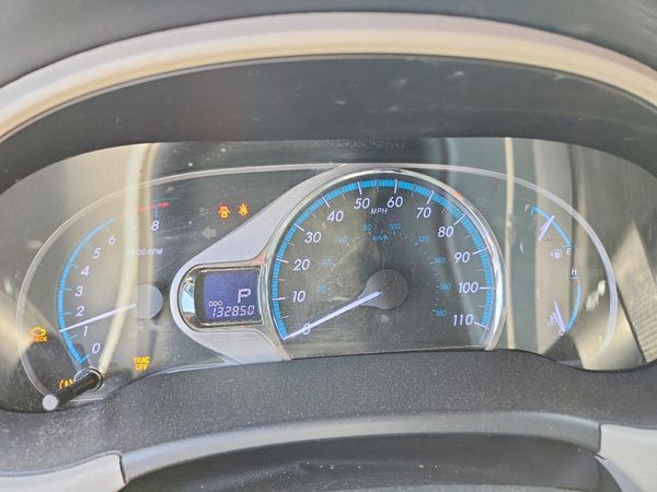 2014 TOYOTA SIENNA