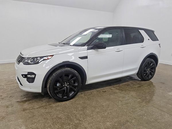 2018 LAND ROVER DISCOVERY SPORT HSE — Front 3/4