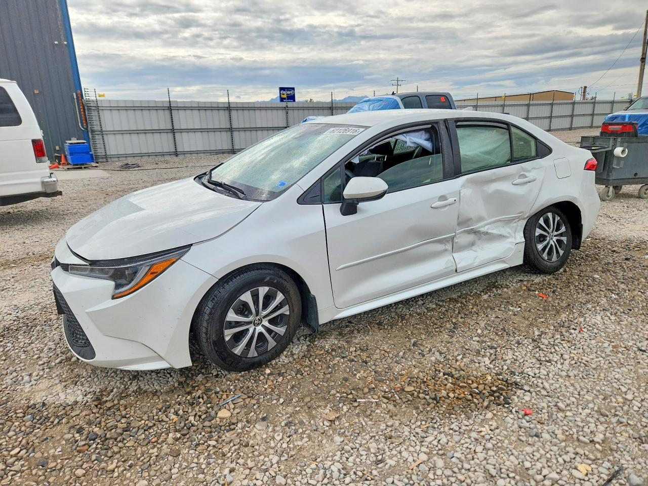 2022 TOYOTA COROLLA