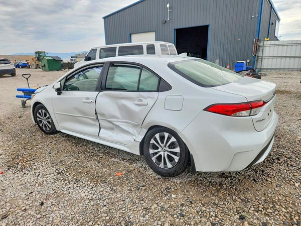 2022 TOYOTA COROLLA