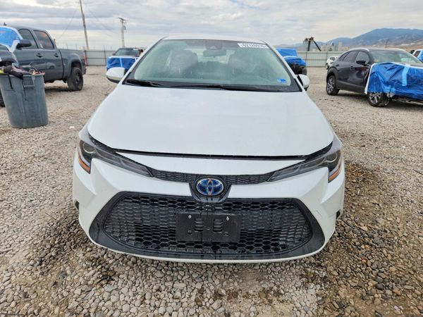 2022 TOYOTA COROLLA