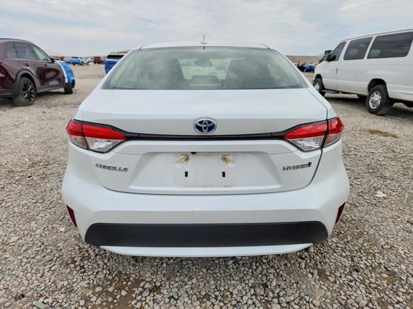 2022 TOYOTA COROLLA