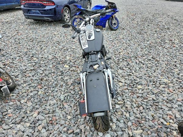 2012 HARLEY-DAVIDSON FXDF