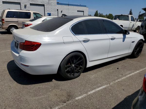 2015 BMW 528