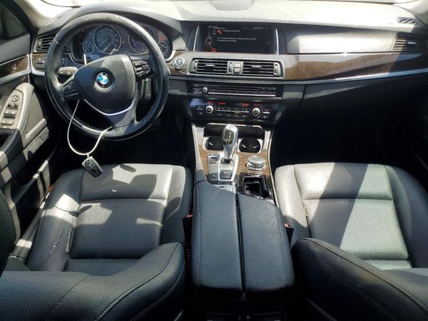 2015 BMW 528