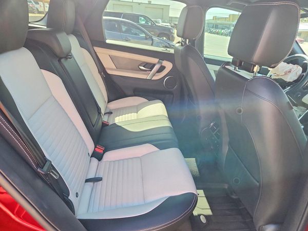 2025 LAND ROVER DISCOVERY SPORT Dynamic SE