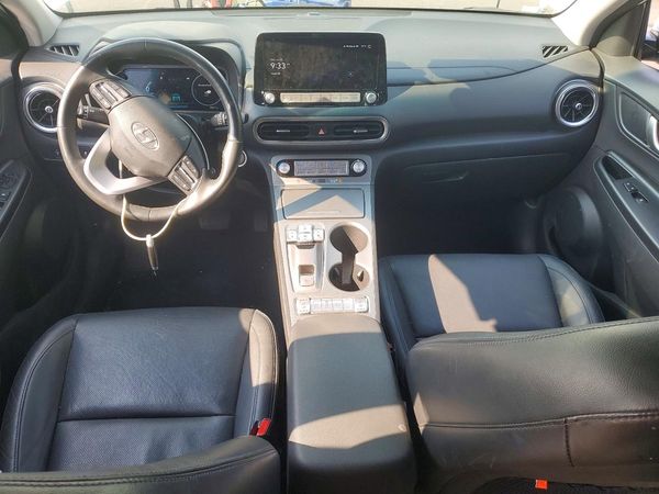 2023 HYUNDAI KONA Limited