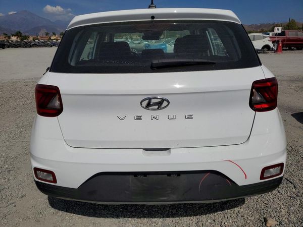 2025 HYUNDAI VENUE SE