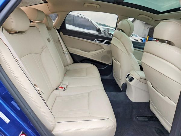 2017 GENESIS G80