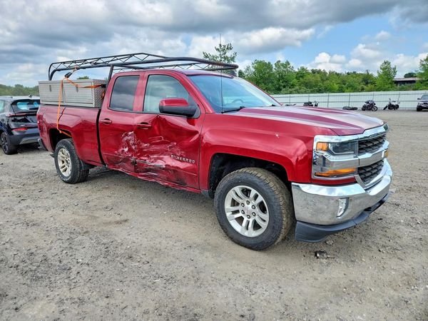 2018 CHEVROLET SILVERADO LT