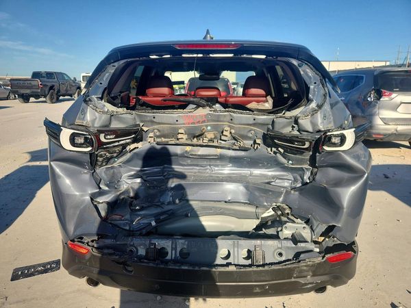 2022 MAZDA CX-5 Preferred Package