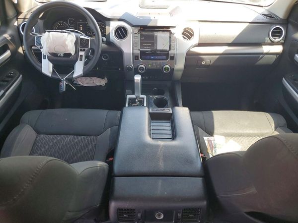 2020 TOYOTA TUNDRA SR5 Grade