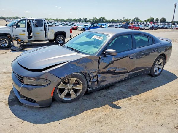 2018 DODGE CHARGER SXT Plus