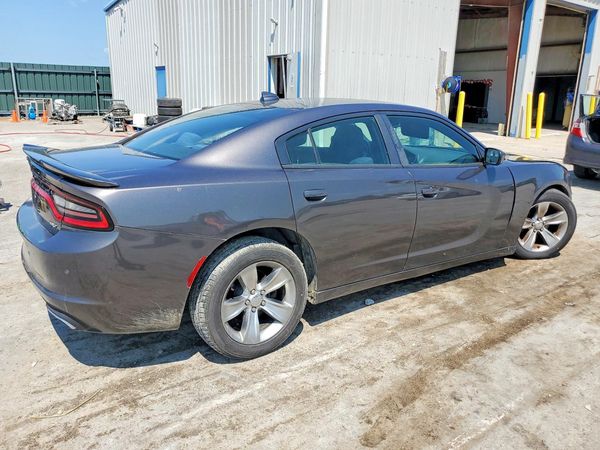 2018 DODGE CHARGER SXT Plus
