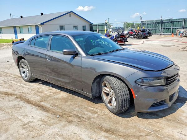 2018 DODGE CHARGER SXT Plus