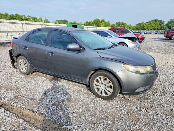 2013 KIA FORTE EX