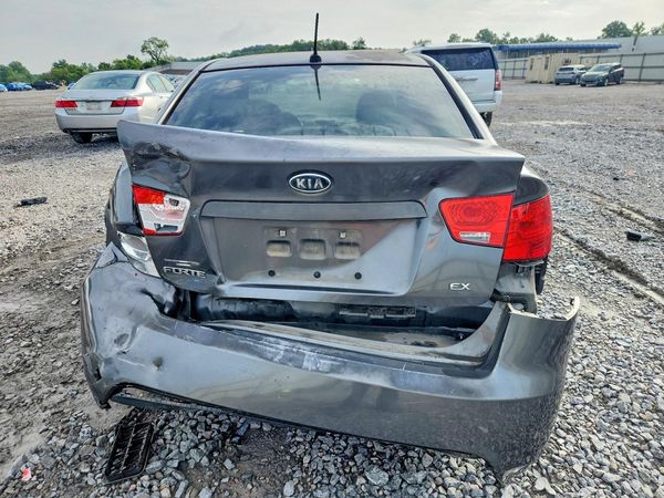 2013 KIA FORTE EX