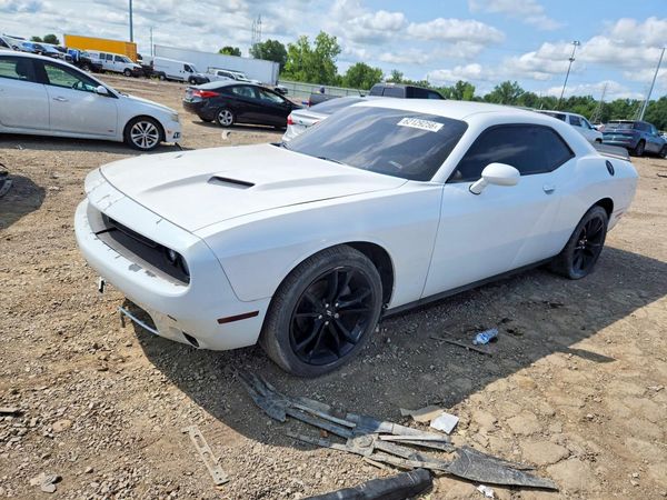 2018 DODGE CHALLENGER SXT