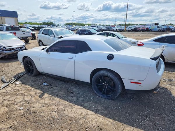 2018 DODGE CHALLENGER SXT