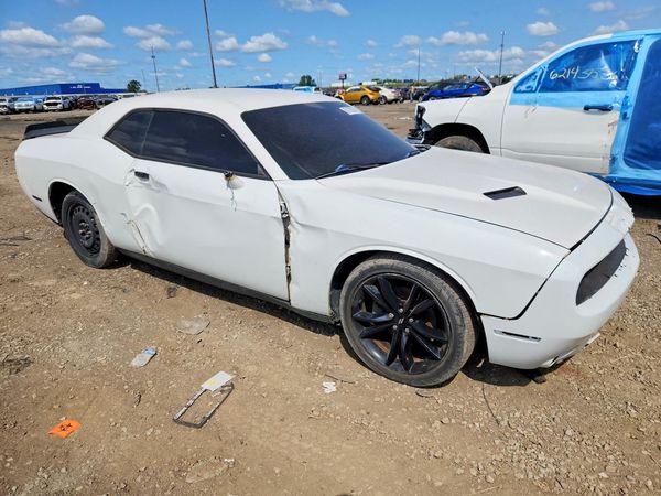 2018 DODGE CHALLENGER SXT