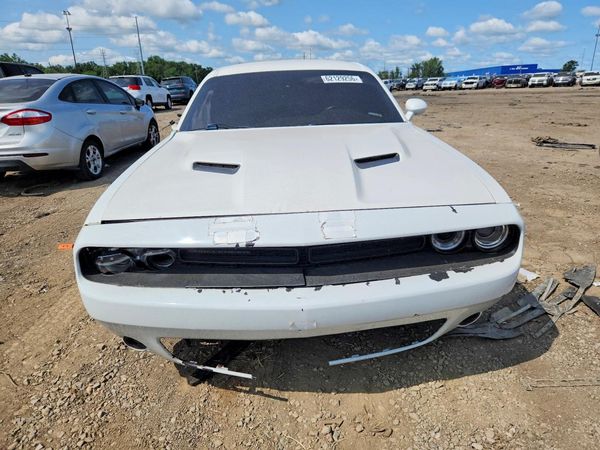 2018 DODGE CHALLENGER SXT