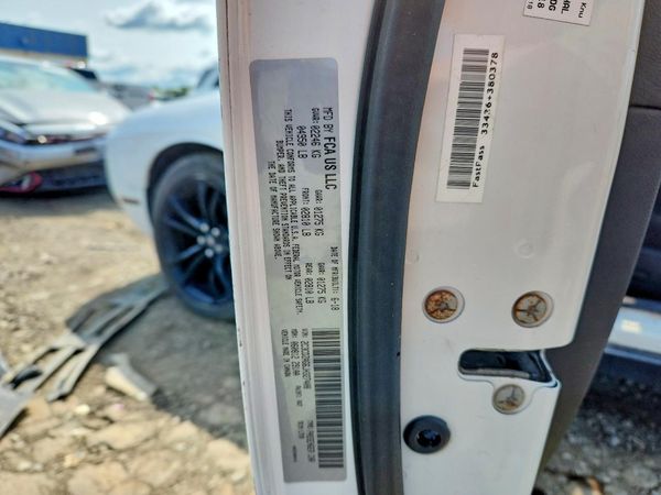 2018 DODGE CHALLENGER SXT