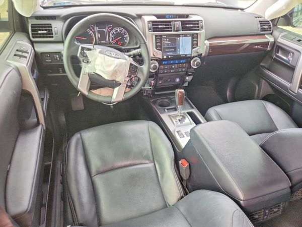 2022 TOYOTA 4RUNNER Limited