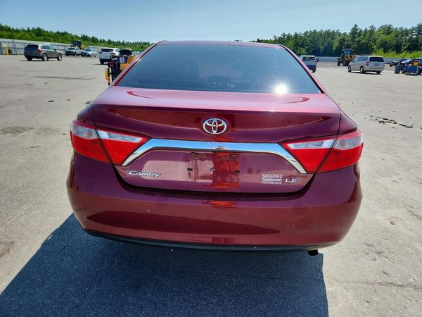 2017 TOYOTA CAMRY