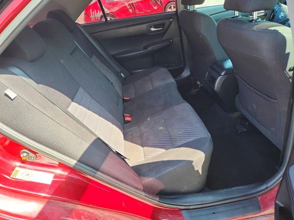 2017 TOYOTA CAMRY