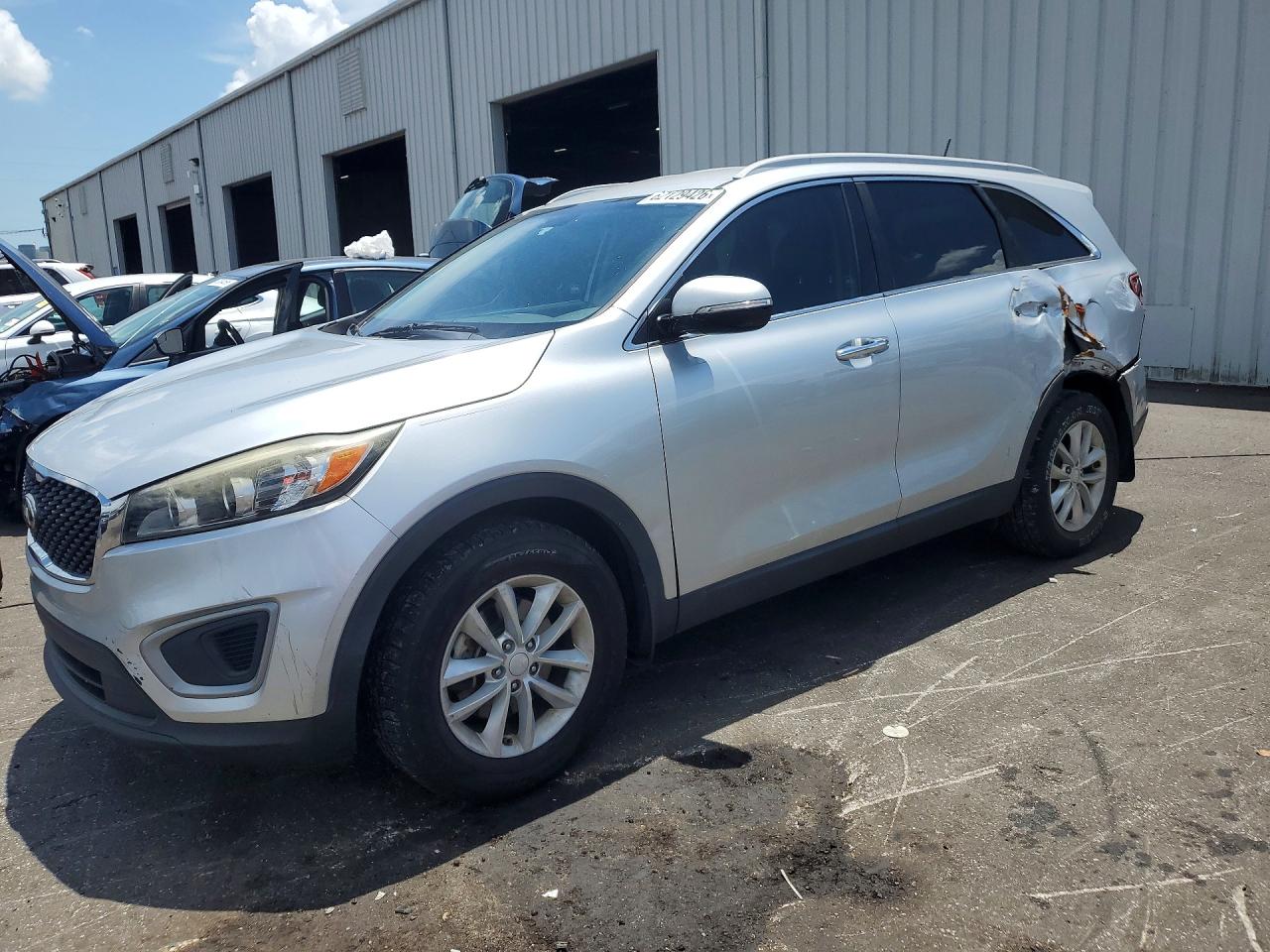 2018 KIA SORENTO L, LX