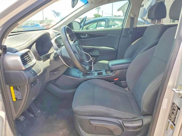 2018 KIA SORENTO L, LX