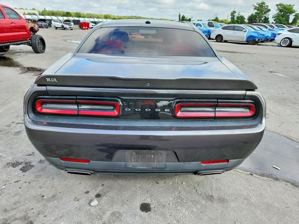2019 DODGE CHALLENGER SXT