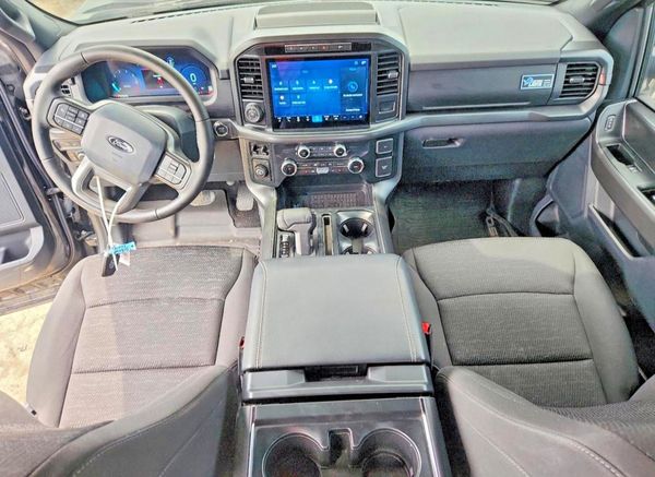 2024 FORD F150