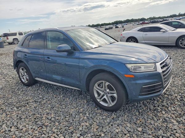 2018 AUDI Q5 quattro Premium