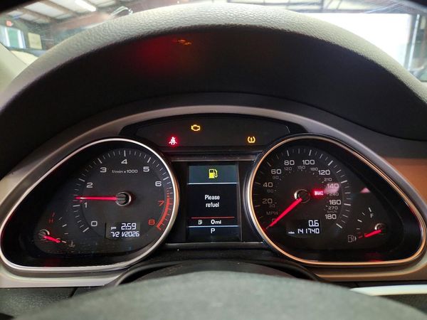 2014 AUDI Q7 Premium Plus