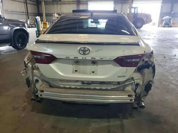 2022 TOYOTA CAMRY XSE