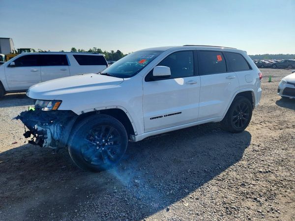 2019 JEEP GRAND CHEROKEE LAREDO 4X4