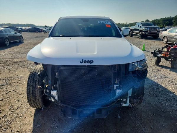 2019 JEEP GRAND CHEROKEE LAREDO 4X4