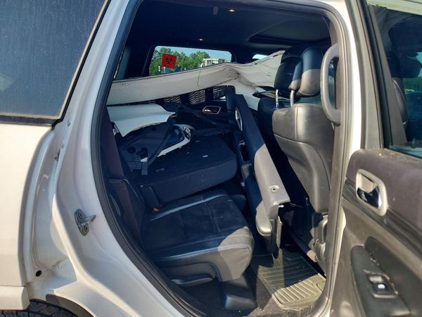 2019 JEEP GRAND CHEROKEE LAREDO 4X4